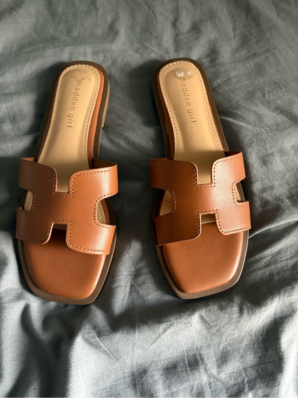 Madden Girl Brown/Tan Cutout Slide Sandals